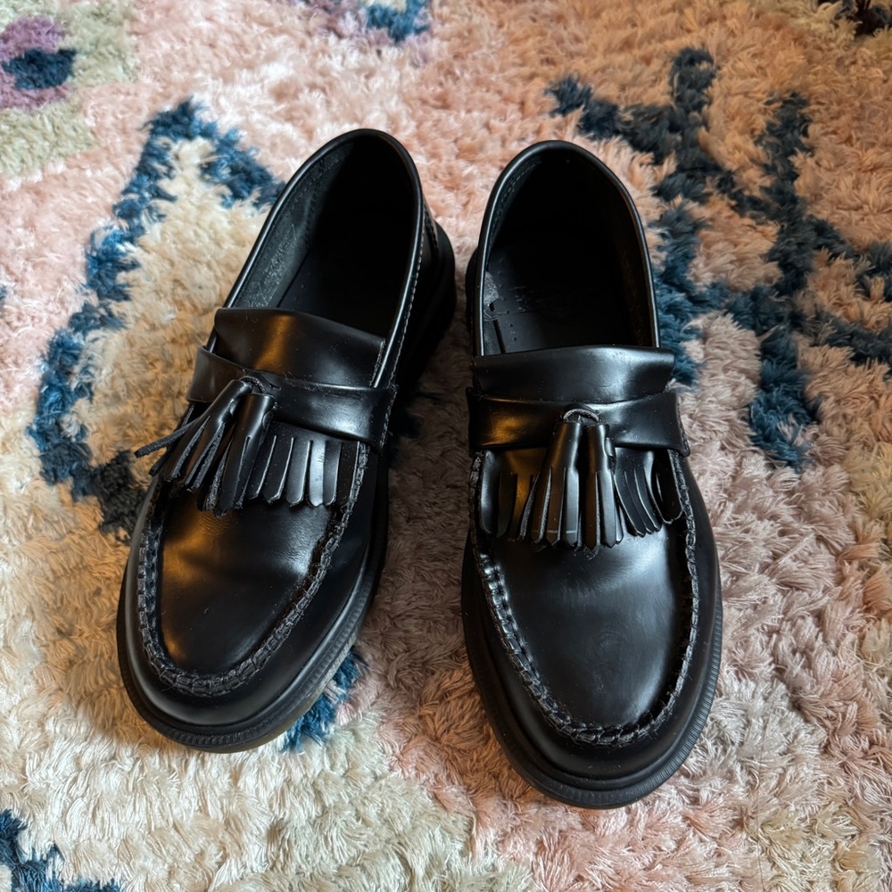 Dr Martens Adrian Loafers Smooth Leather Women’s Size 5 fits 6 and 6.5